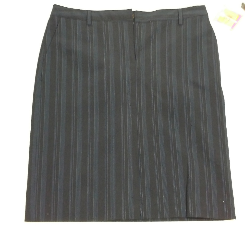Pencil skirt